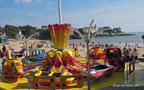 saint-palais-sur-mer, manège de la plage