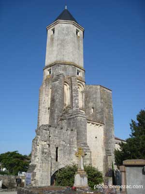 Saint-Palais-sur-Mer, le Vieux Clocher