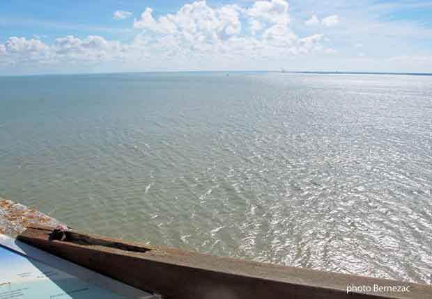 Saint-Georges-de-Didonne, vue sur l'estuaire de la Gironde