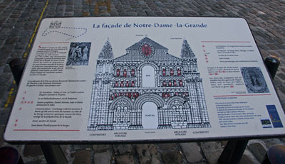Poitiers, Notre-Dame-la-Grande, panneau descriptif de la façade