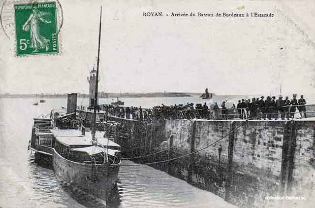 Royan le port carte postale ancienne, le bateau pour Bordeaux