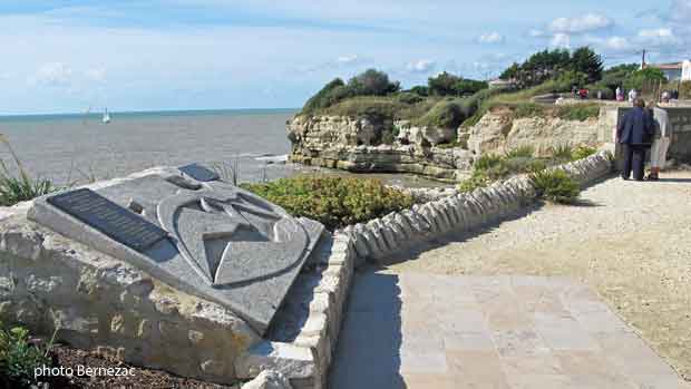 St-Georges-de-Didonne, monument opération Francton