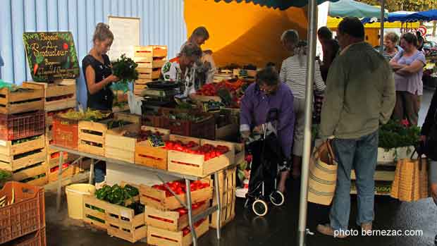 Royan, le marché, les maraîchers