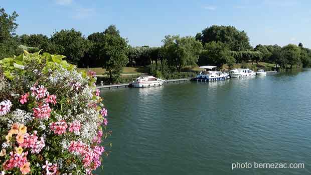 La Charente à Saintes